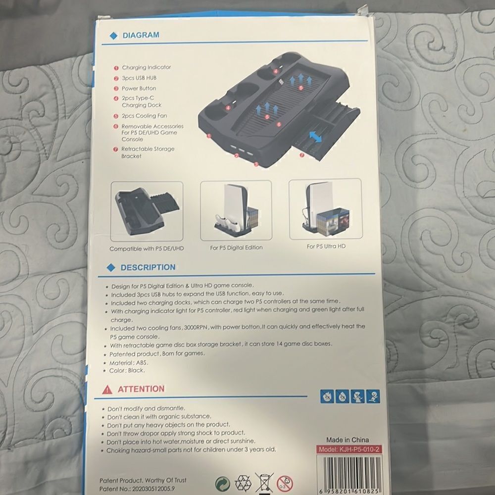 Charging Stand with Cooling Fan - Picture 2 of 2